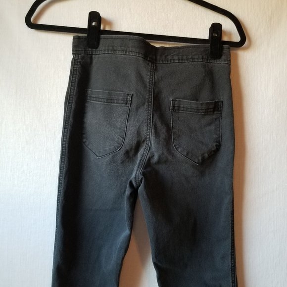 ASOS Black Jeans Distressed Knee Holes Womens Size 26X30 - Picture 5 of 10